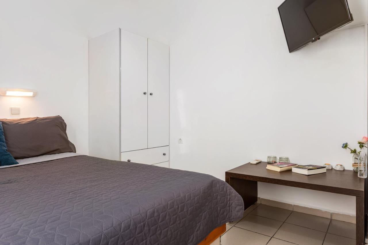 Soso's -vacations Next To The Apartment Psari Forada