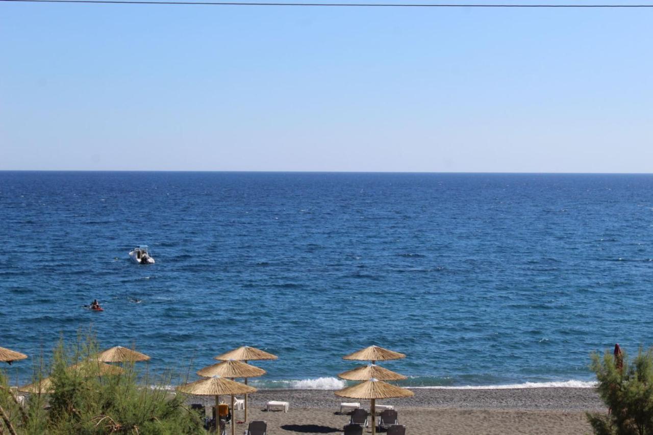 Soso's -vacations Next To The Apartment
