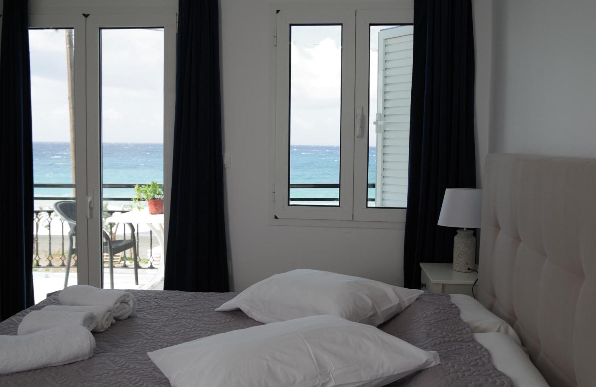 Soso's -vacations Next To The Apartment Psari Forada