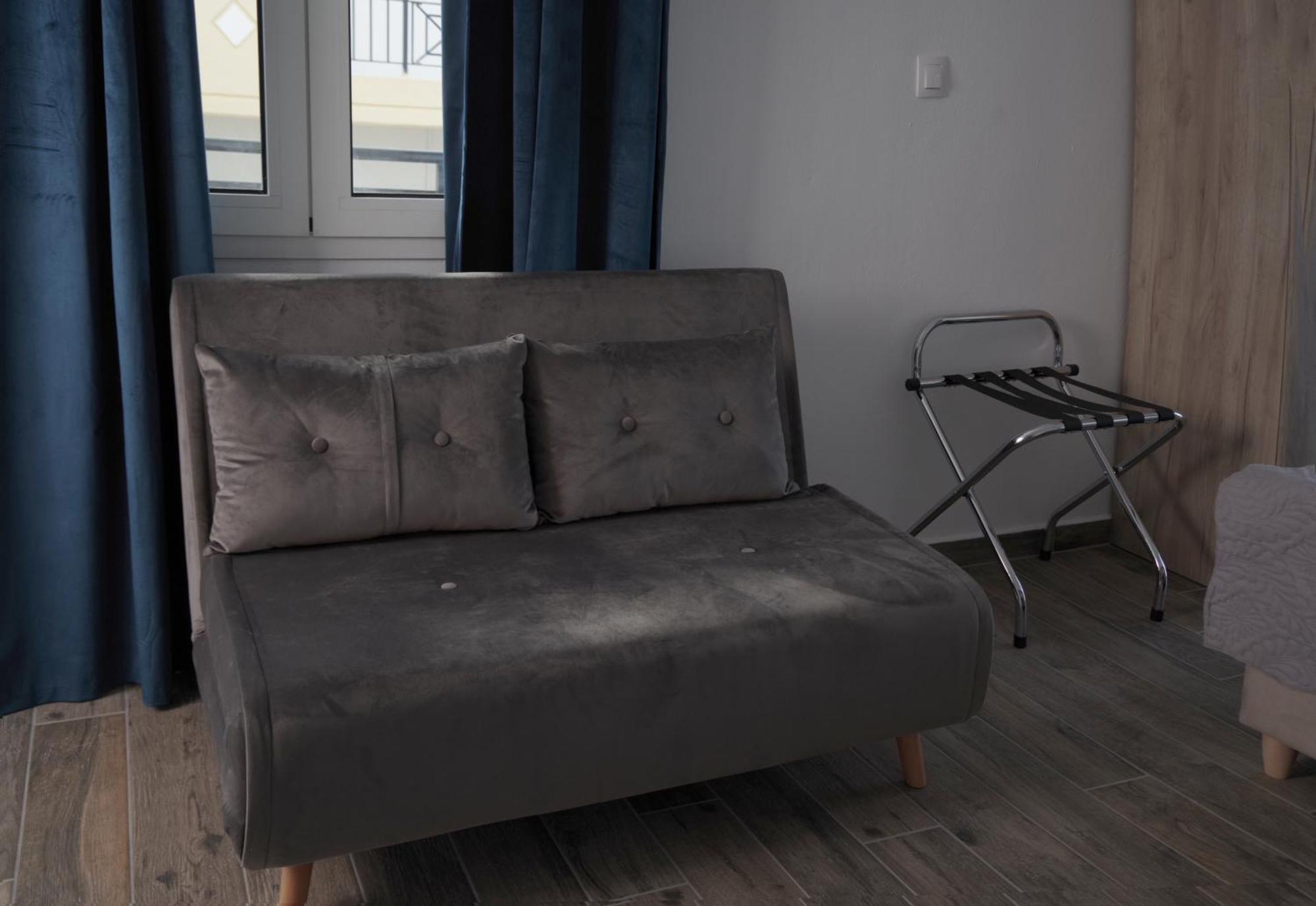 Apartment Soso's -vacations Next To The